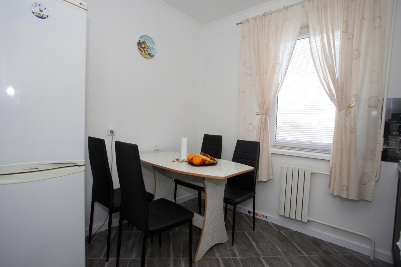 Apartament Curat Si Confortabil Str. Ismail 86 In Centrul Chisinaului Apartment Екстериор снимка